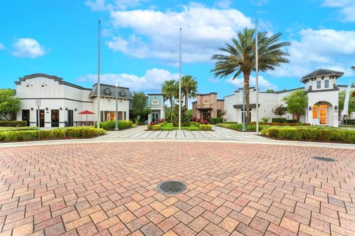 Image No.21-4 Bed Townhouse for sale