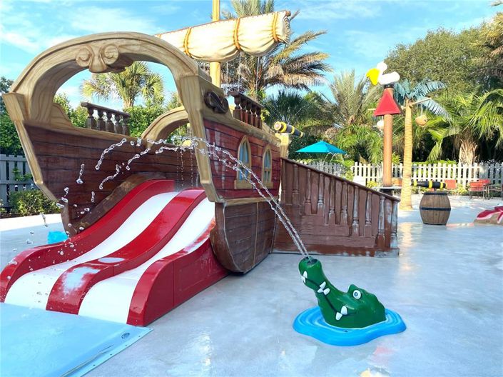 Image No.32-4 Bed Townhouse for sale