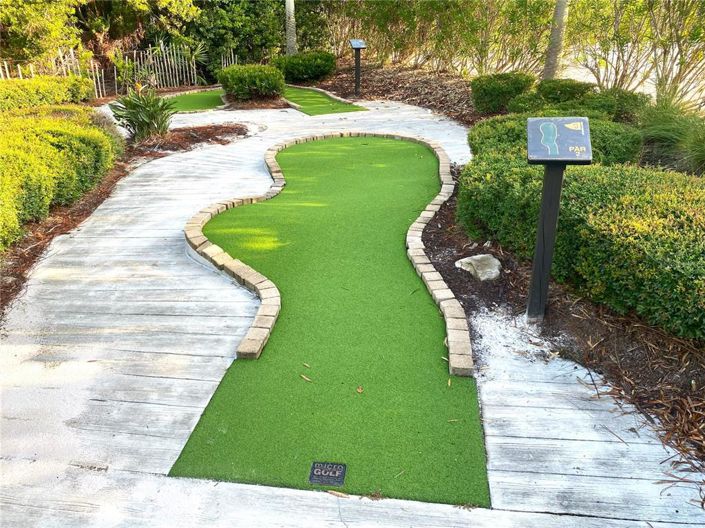 Image No.38-4 Bed Townhouse for sale