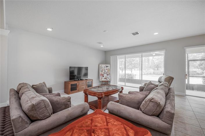 Image No.10-Maison de ville de 3 chambres à vendre à Saint John