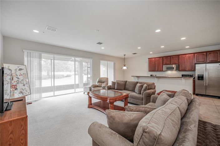 Image No.9-3 Bed Townhouse for sale