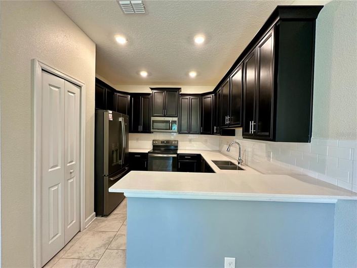 Image No.11-2 Bed Villa for sale