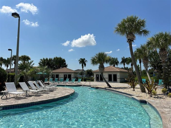 Image No.27-2 Bed Property for sale