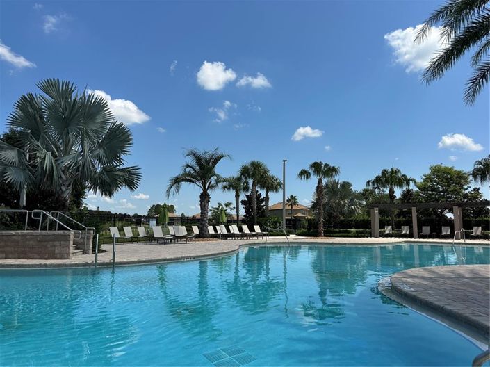 Image No.30-2 Bed Property for sale