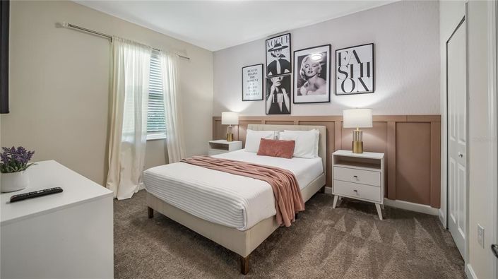 Image No.28-8 Bed House for sale