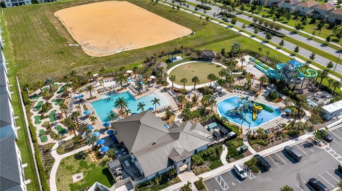 Image No.35-8 Bed House for sale