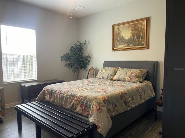 Image No.16-5 Bed House for sale