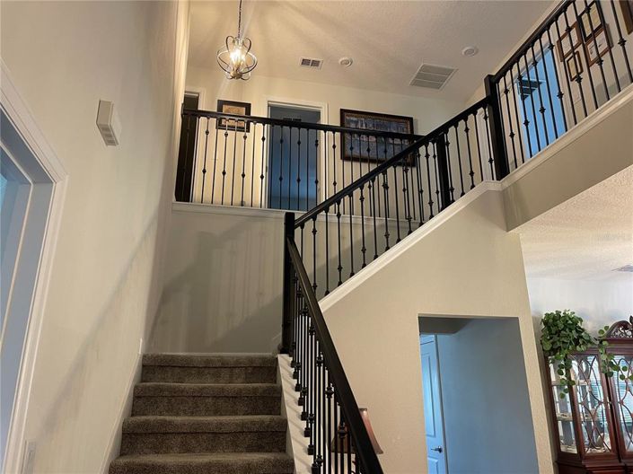 Image No.18-5 Bed House for sale