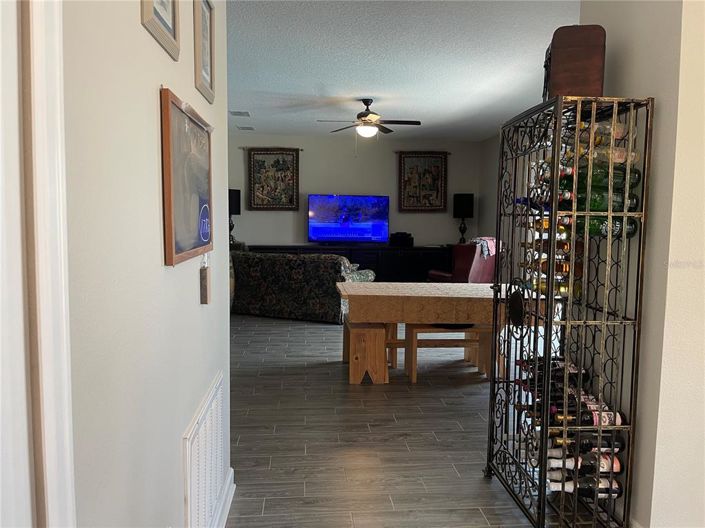 Image No.46-5 Bed House for sale