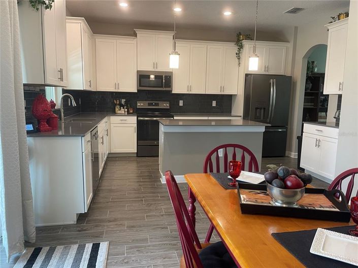 Image No.55-5 Bed House for sale