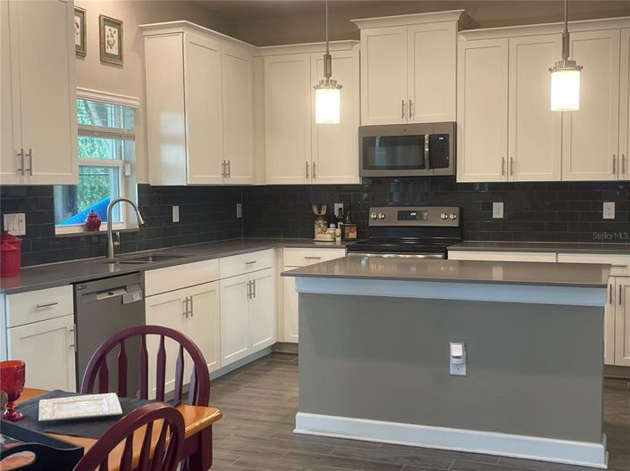 Image No.59-5 Bed House for sale