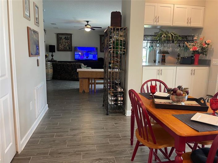 Image No.6-5 Bed House for sale