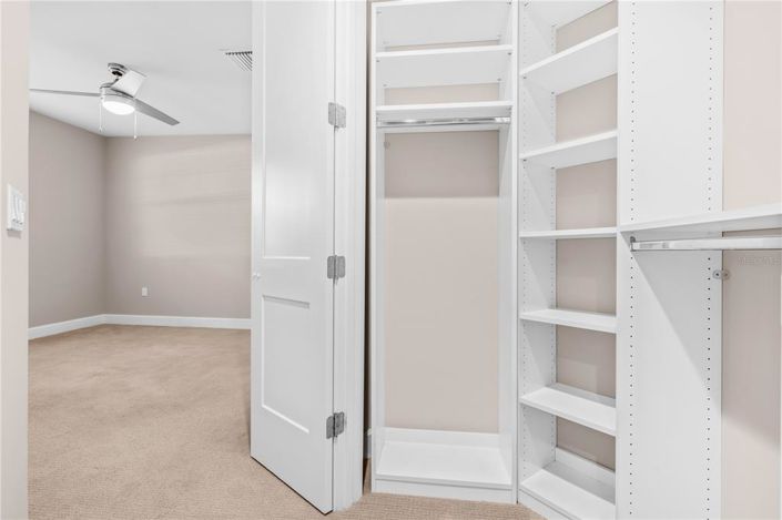 Image No.16-3 Bed Townhouse for sale