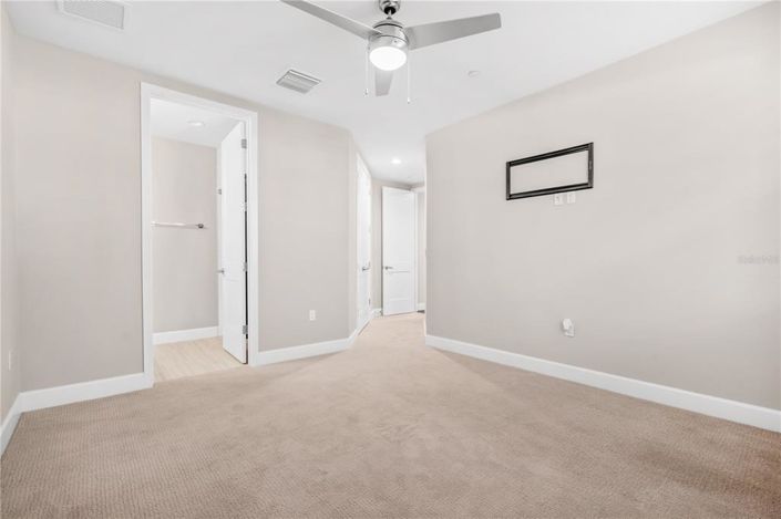 Image No.18-3 Bed Townhouse for sale