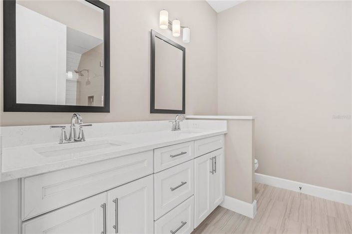 Image No.27-3 Bed Townhouse for sale