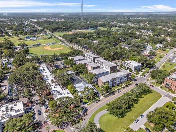 Image No.46-3 Bed Townhouse for sale