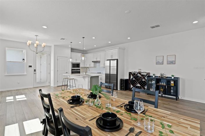 Image No.12-3 Bed Townhouse for sale