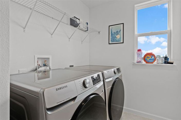 Image No.20-3 Bed Townhouse for sale