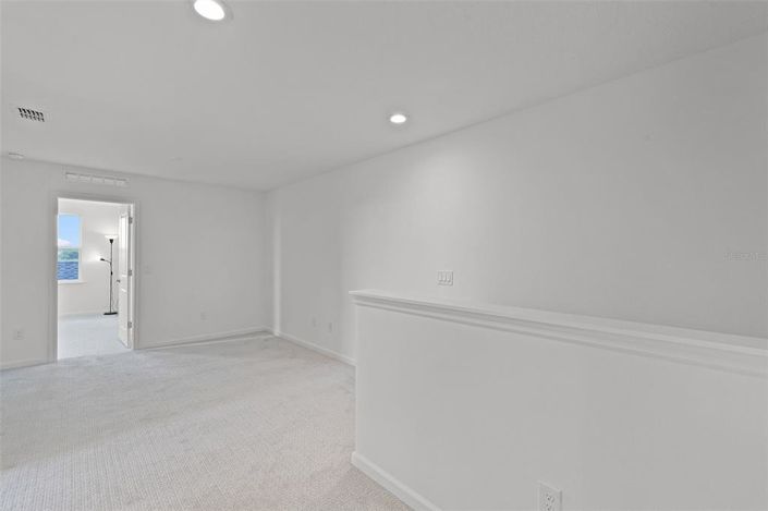 Image No.24-3 Bed Townhouse for sale