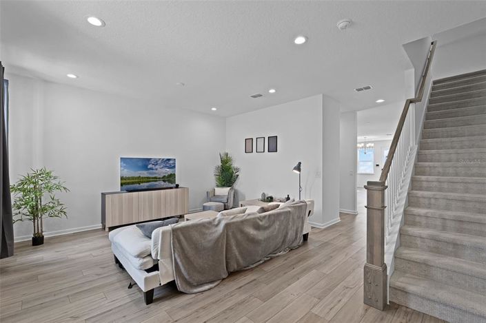 Image No.3-3 Bed Townhouse for sale