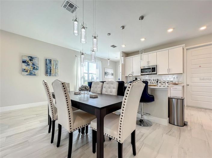 Image No.16-3 Bed Townhouse for sale