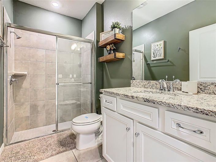 Image No.36-5 Bed Townhouse for sale