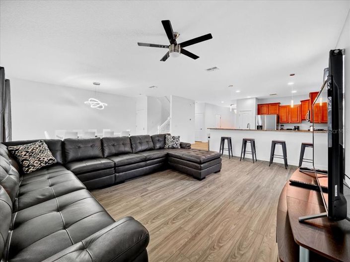 Image No.13-9 Bed House for sale