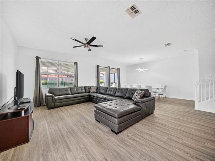 Image No.14-9 Bed House for sale