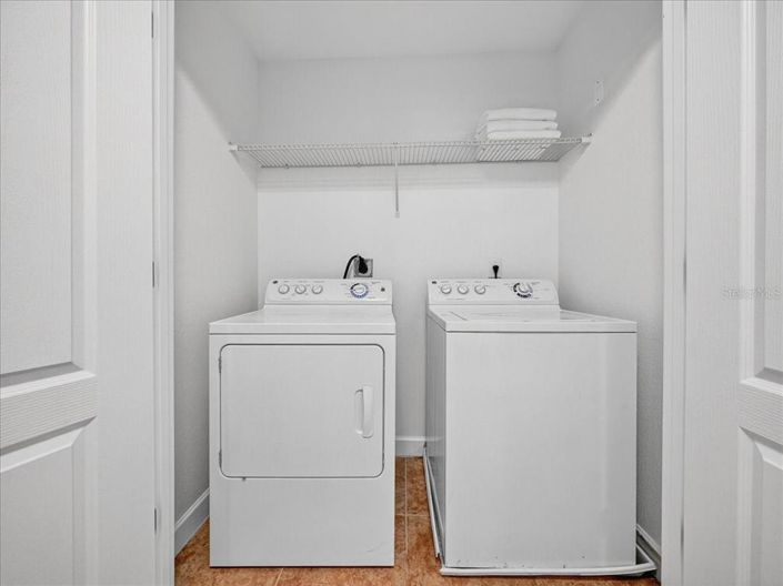 Image No.29-9 Bed House for sale