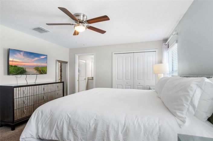 Image No.23-4 Bed Townhouse for sale