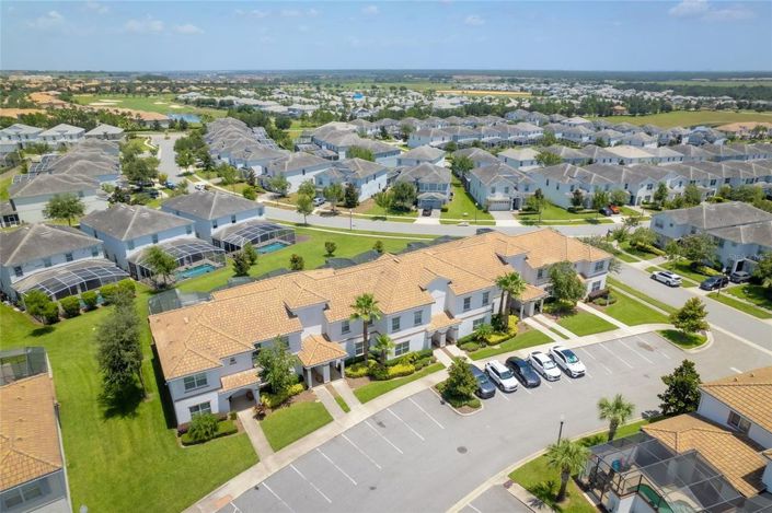 Image No.39-4 Bed Townhouse for sale