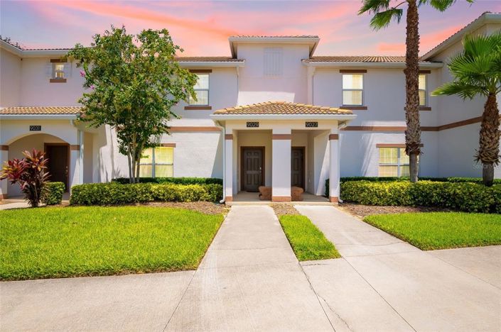 Image No.45-4 Bed Townhouse for sale