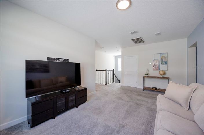 Image No.15-6 Bed House for sale