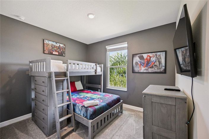 Image No.17-6 Bed House for sale