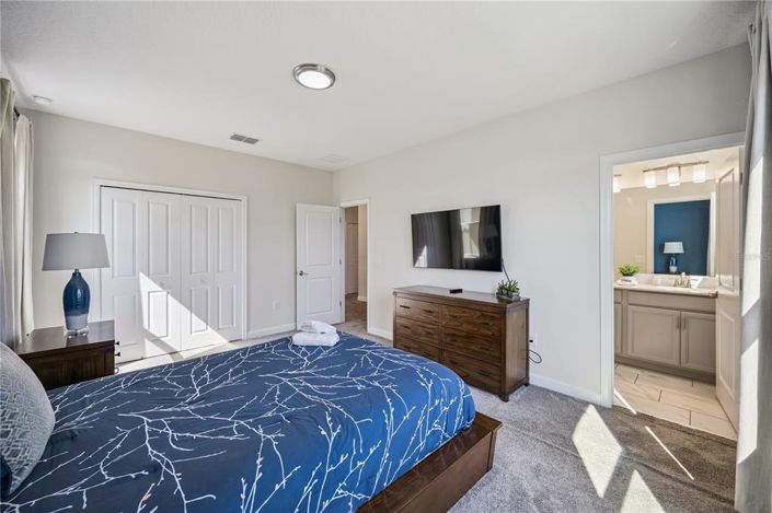 Image No.19-6 Bed House for sale