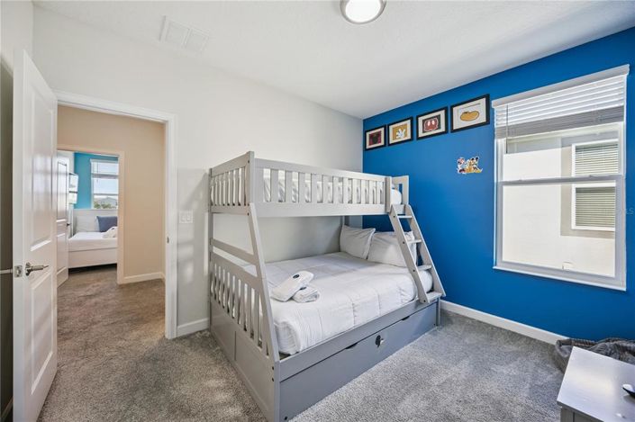 Image No.20-6 Bed House for sale