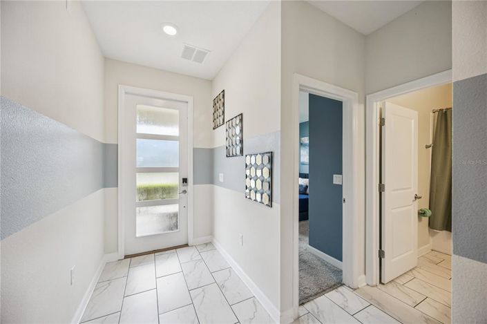 Image No.3-6 Bed House for sale