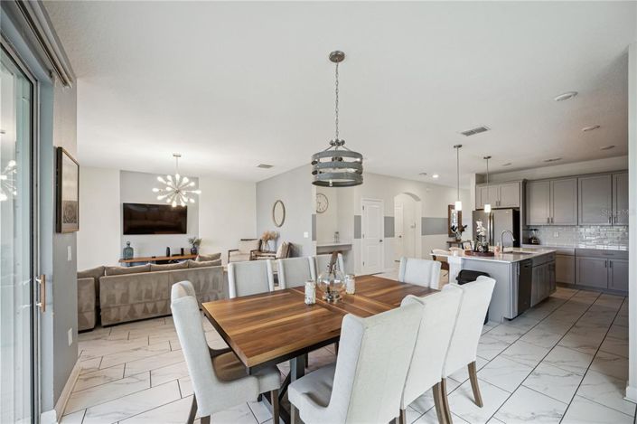 Image No.8-Propriété de 6 chambres à vendre à Davenport