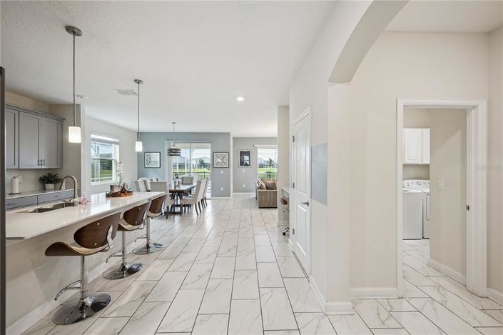 Image No.9-6 Bed House for sale