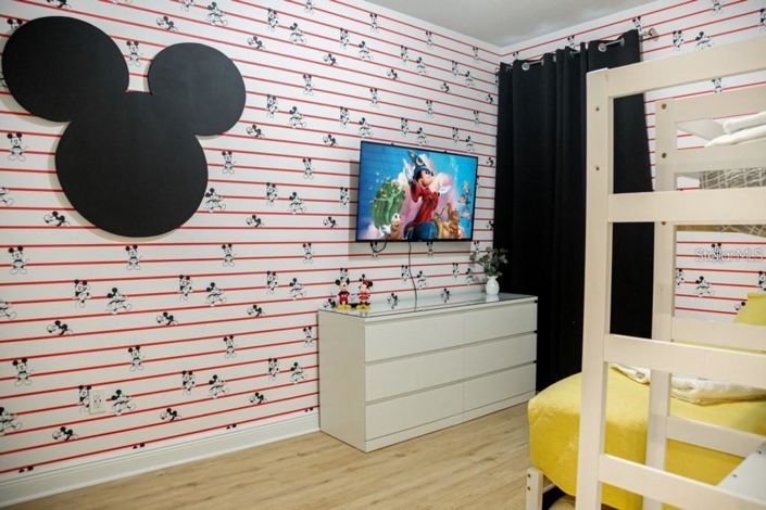 Image No.16-4 Bed House for sale