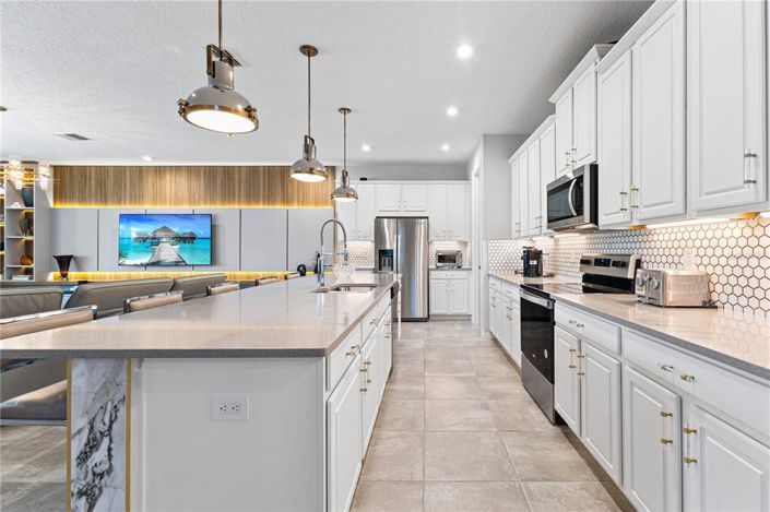 Image No.21-9 Bed House for sale