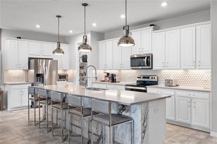 Image No.23-9 Bed House for sale