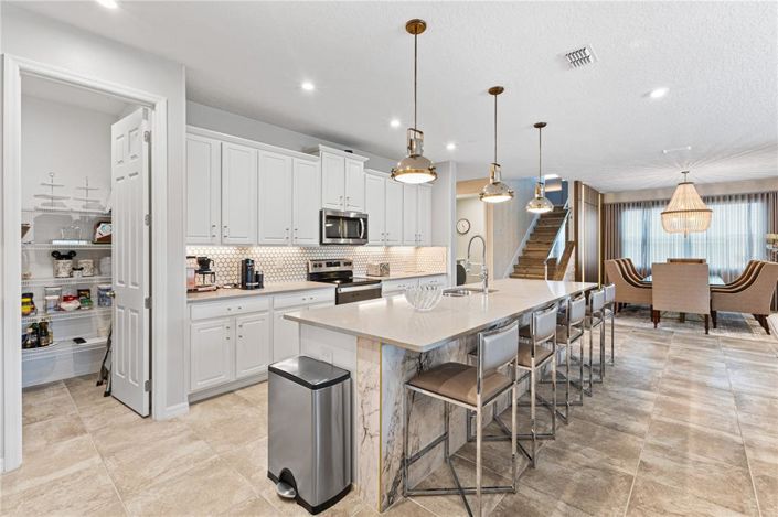 Image No.25-9 Bed House for sale