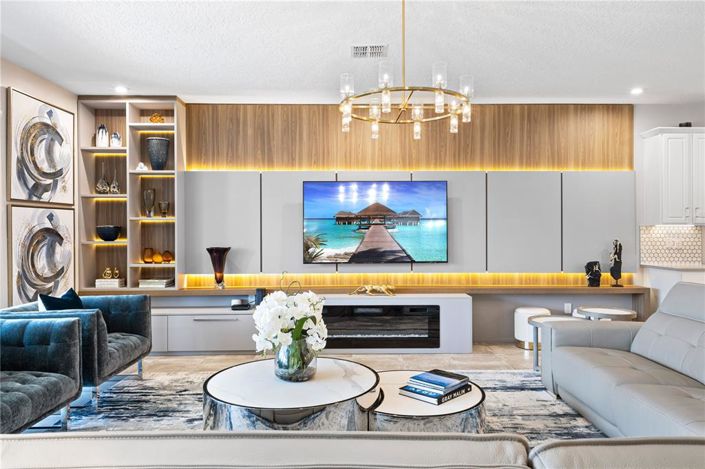 Image No.28-9 Bed House for sale