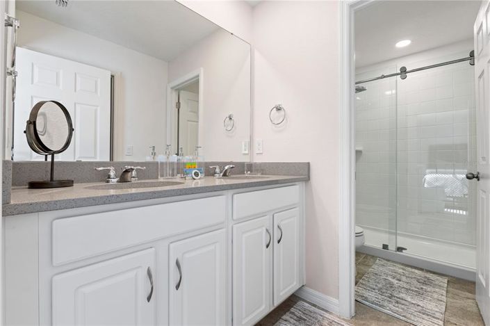 Image No.56-9 Bed House for sale