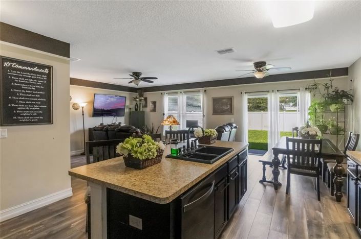 Image No.12-5 Bed House for sale