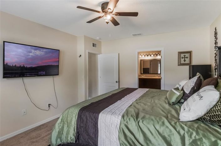 Image No.20-5 Bed House for sale