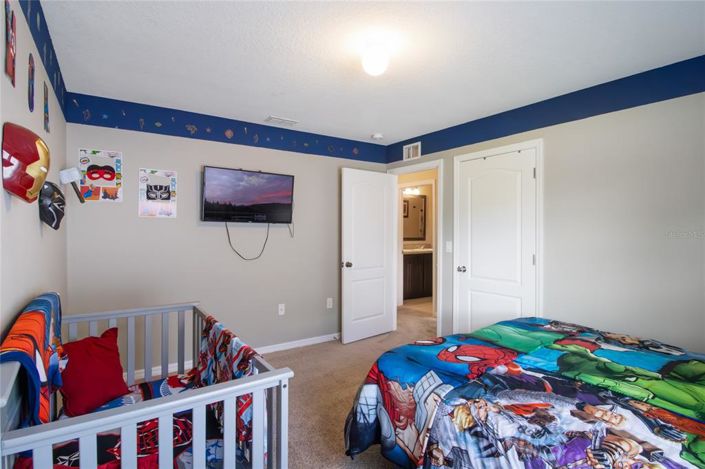 Image No.25-5 Bed House for sale