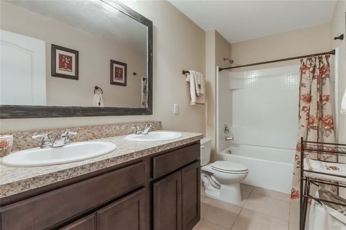 Image No.33-5 Bed House for sale