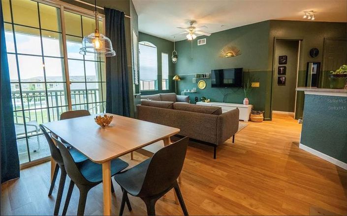 Image No.31-2 Bed Townhouse for sale